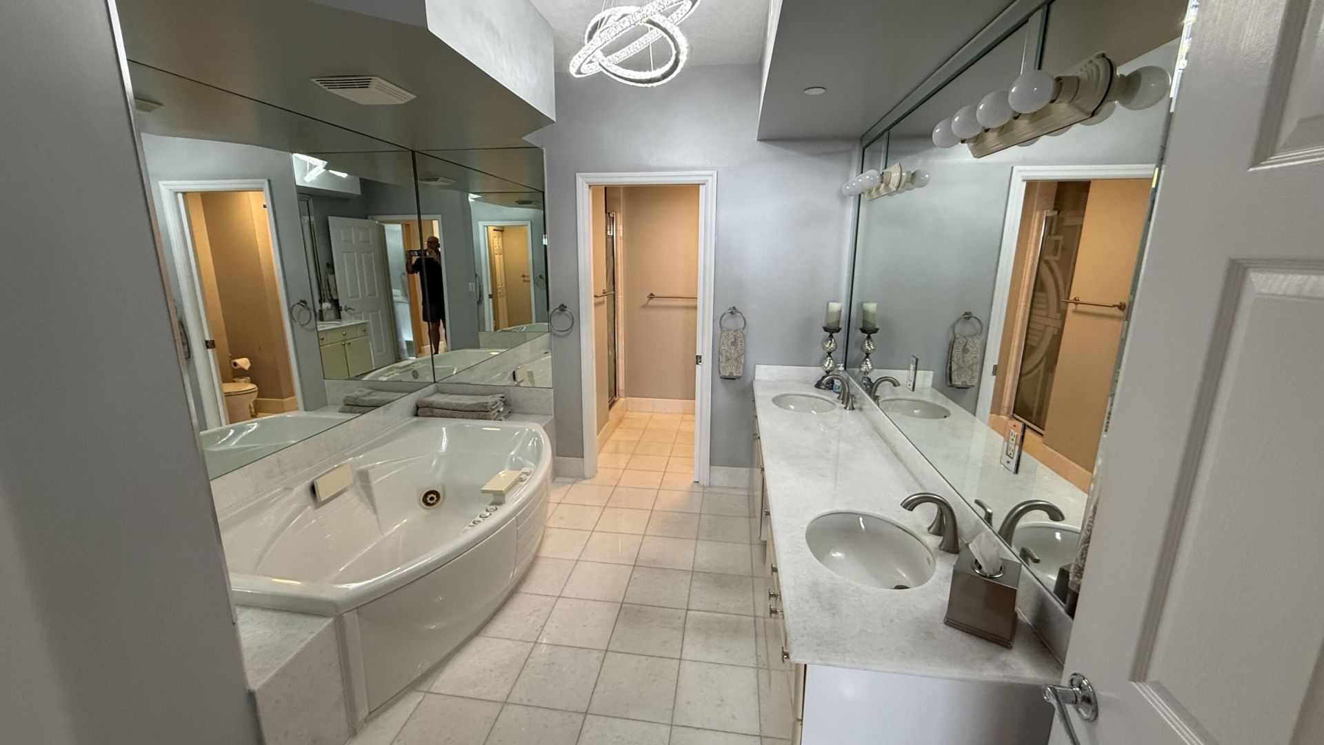 3200 N Ocean Boulevard N, Unit 1102, Fort Lauderdale, FL 33308 Photo