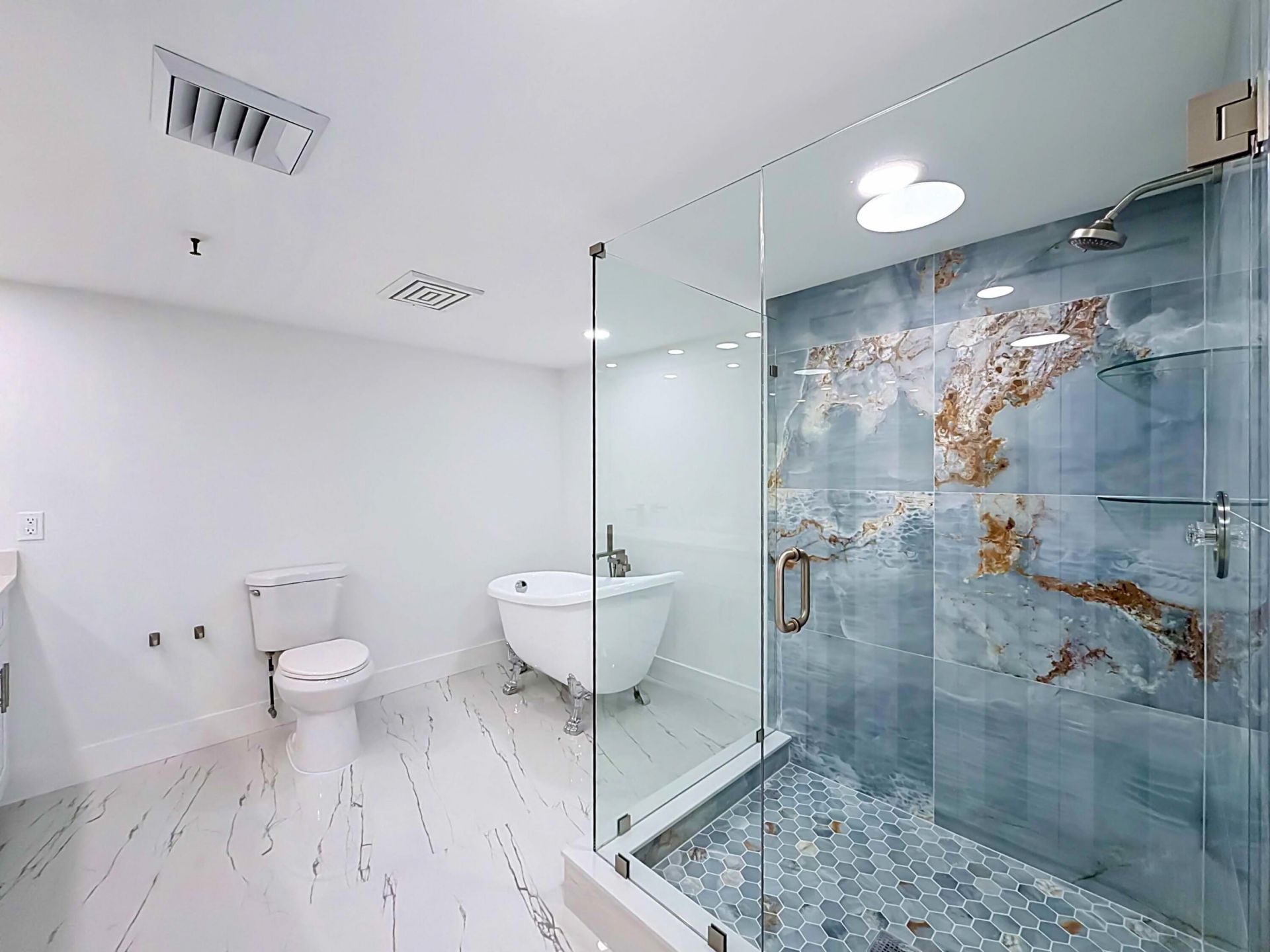 2480 Presidential Way, Unit 902, West Palm Beach, FL 33401 Photo