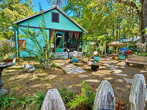 259 Dr Frederick S Humphries Street , Apalachicola, FL 32320