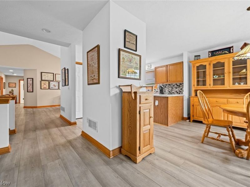 2495 Winesap Drive , Broadview Heights, OH 44147 Photo 5