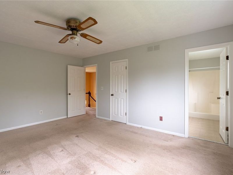 27111 Newton Circle , North Olmsted, OH 44070 Photo 22