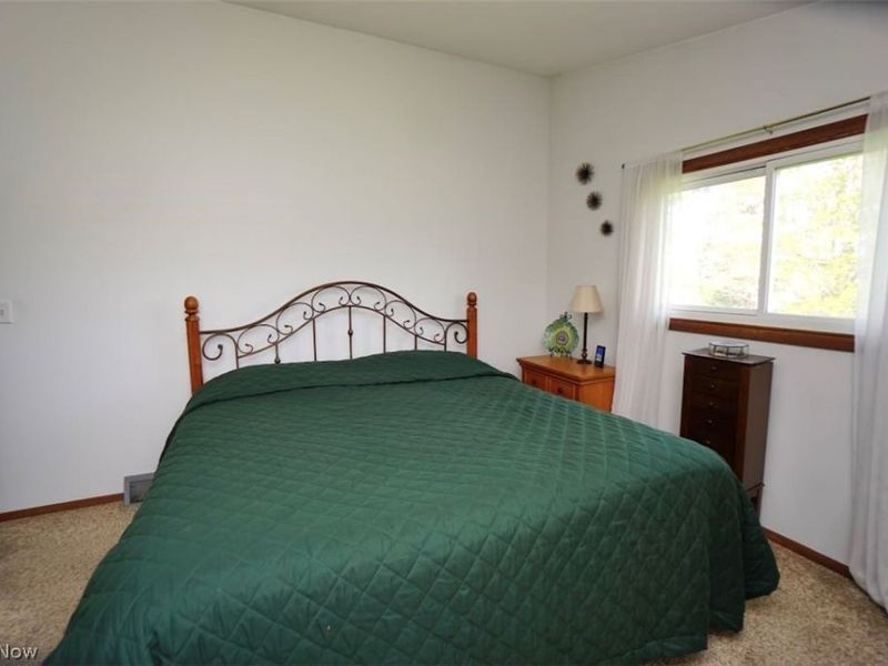 5875 Trumbull Road , Geneva, OH 44041 Photo 11