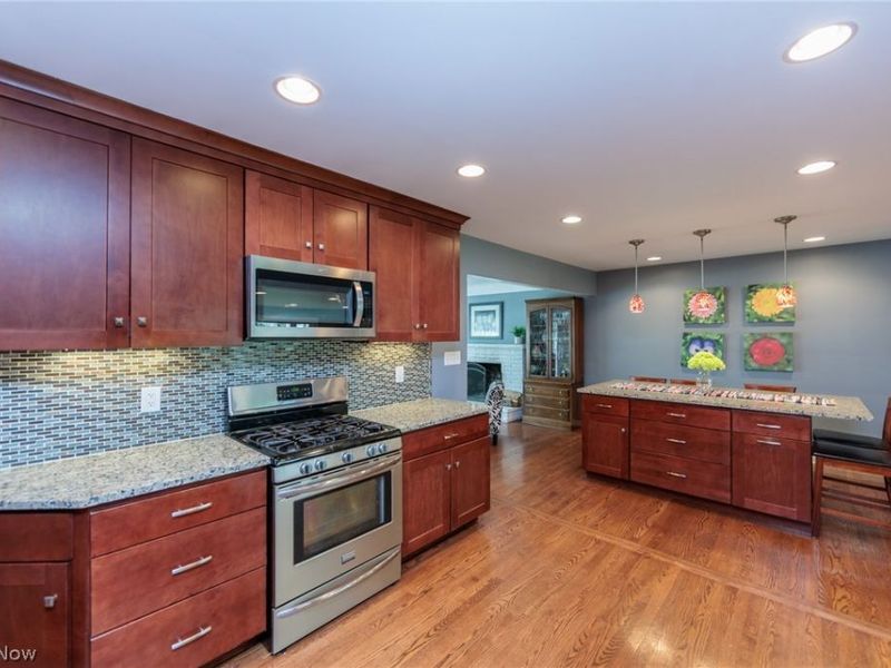 22636 Locust Lane , Rocky River, OH 44116 Photo 13