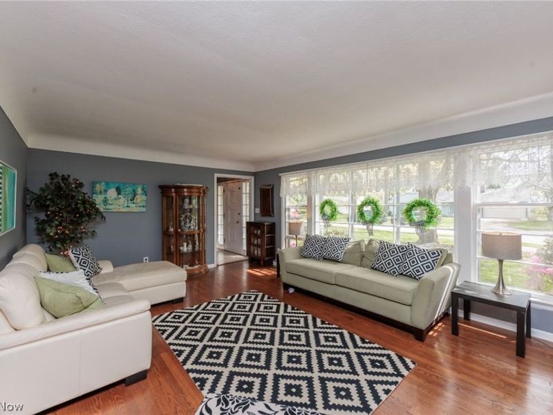 22636 Locust Lane, Rocky River, OH 44116 Photo 4