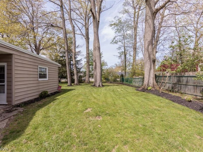 22636 Locust Lane , Rocky River, OH 44116 Photo 40