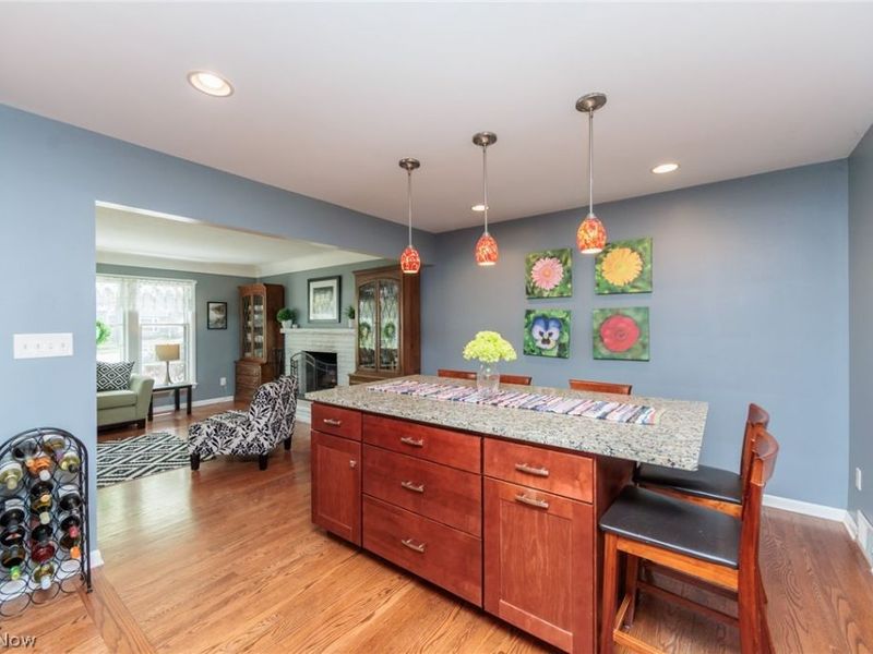 22636 Locust Lane , Rocky River, OH 44116 Photo 9