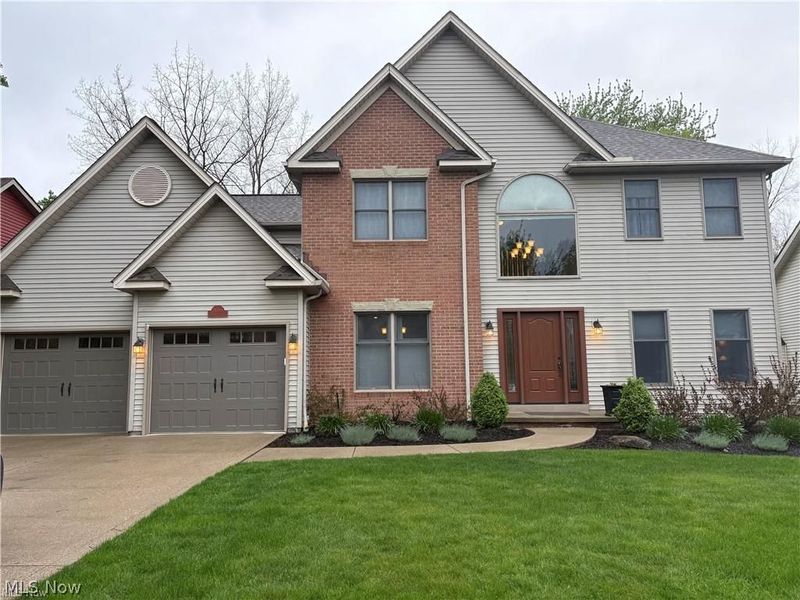 14193 Fernwood Circle , Strongsville, OH 44136 Photo 1