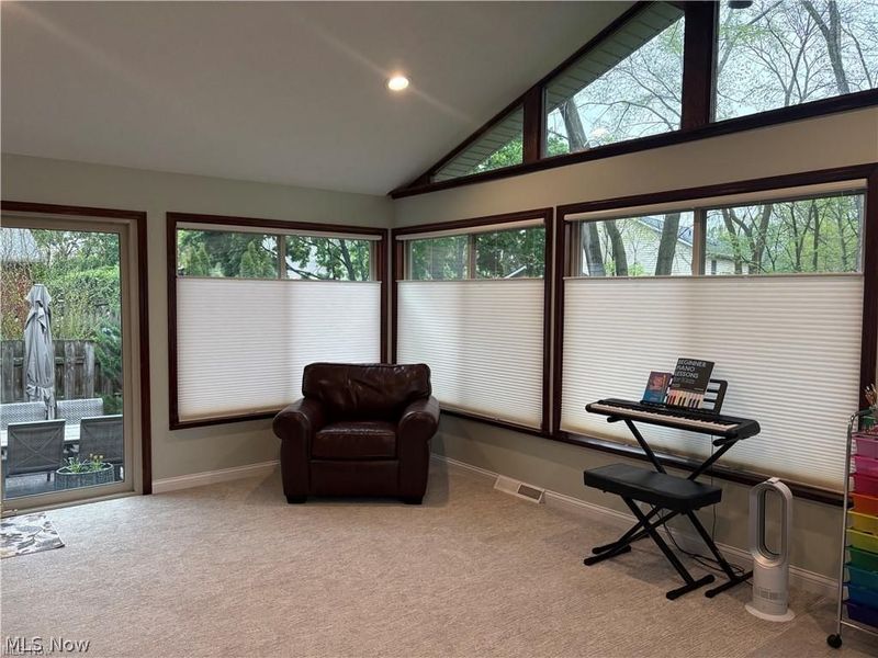 14193 Fernwood Circle , Strongsville, OH 44136 Photo 9