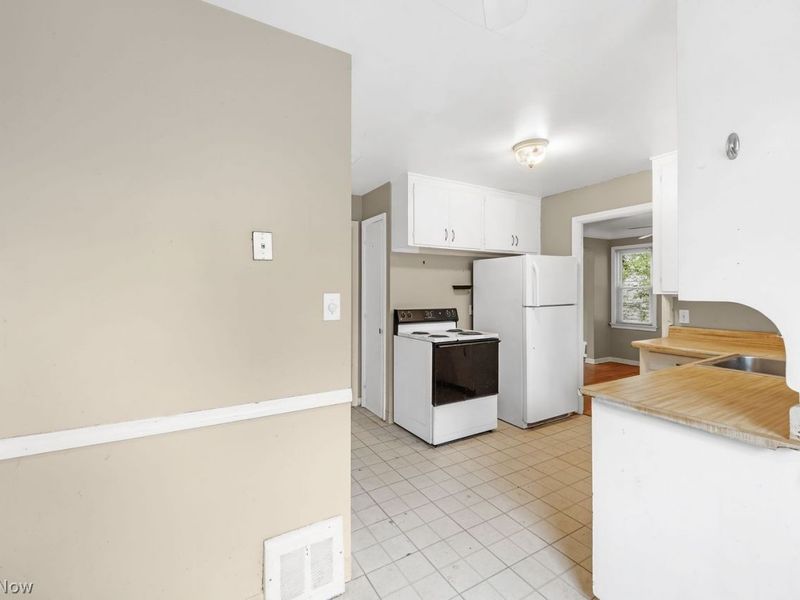 5299 Haverford Drive , Cleveland, OH 44124 Photo 16
