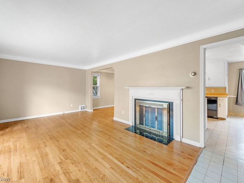 5299 Haverford Drive , Cleveland, OH 44124 Photo 2