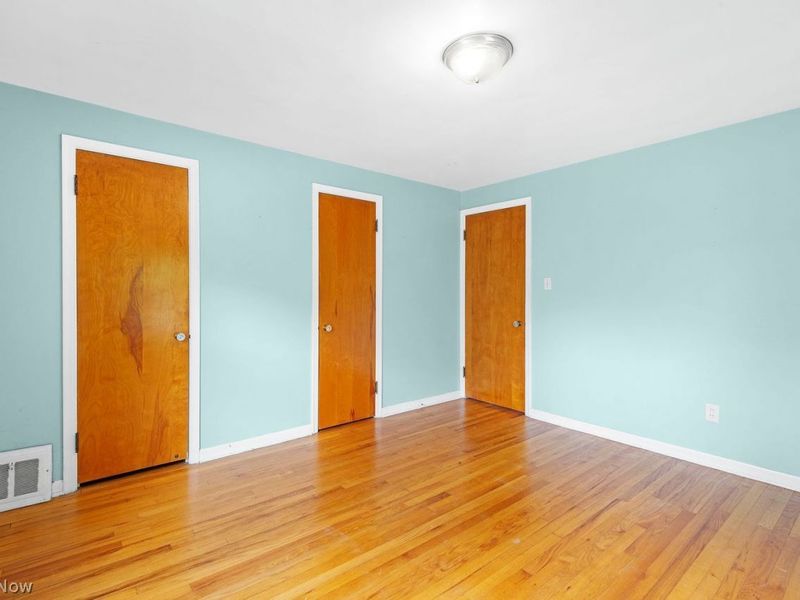 5299 Haverford Drive , Cleveland, OH 44124 Photo 23