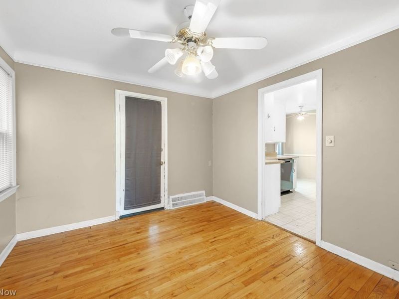 5299 Haverford Drive , Cleveland, OH 44124 Photo 7