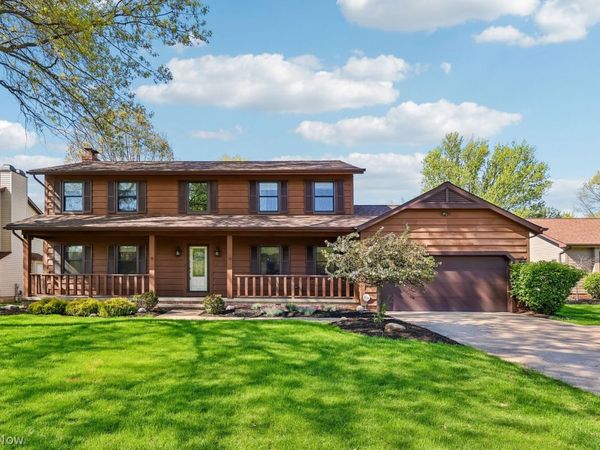 34935 Aspenwood Lane , Willoughby, OH 44094