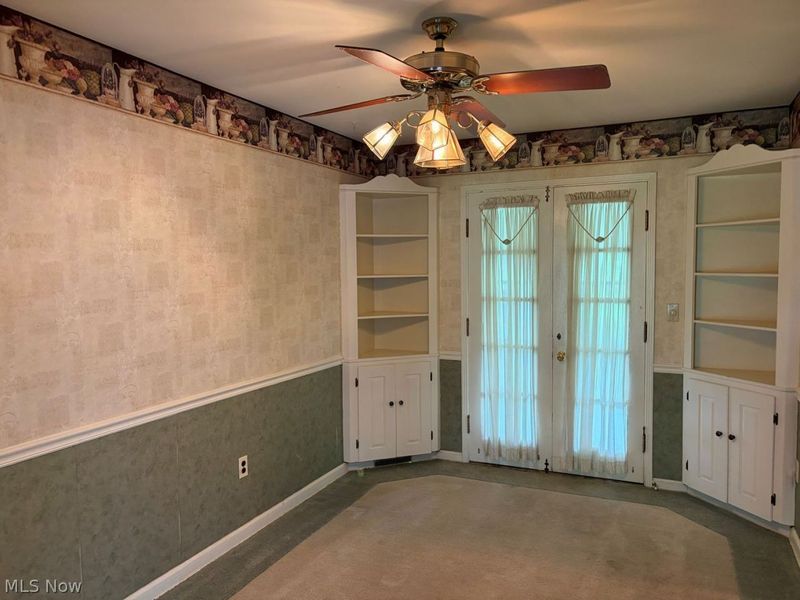 262 Elmwood Drive , Berea, OH 44017 Photo 5