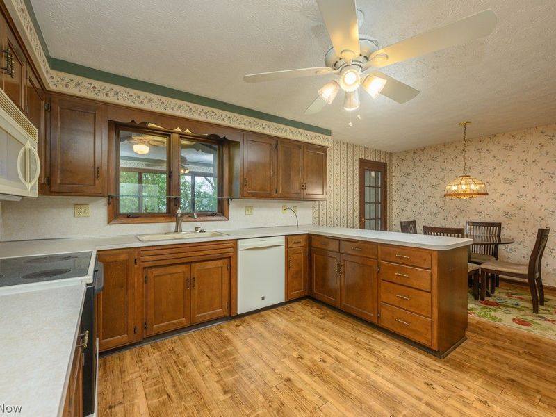 4600 Greenmeadow Avenue NW, Canton, OH 44709 Photo 5