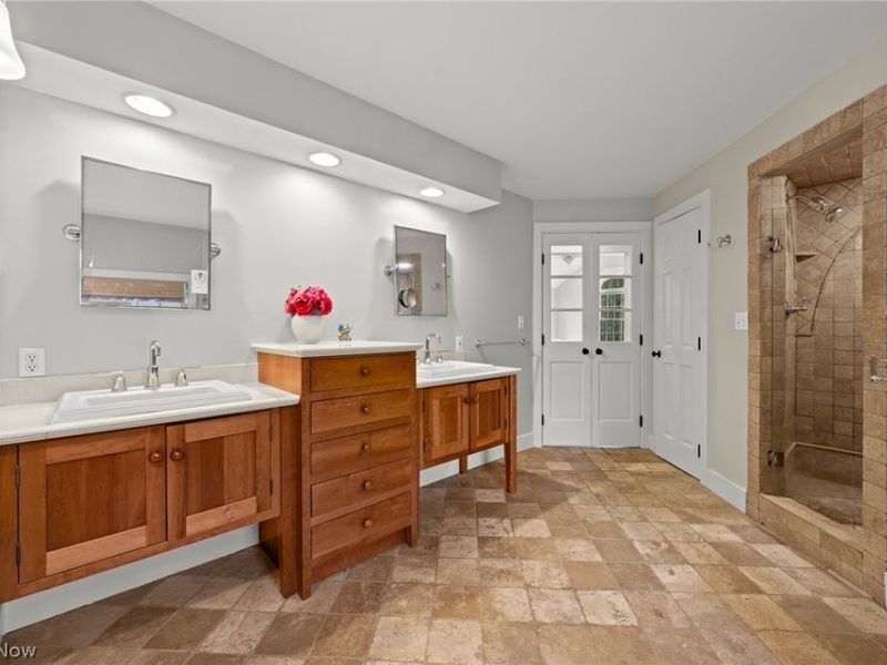 329 Timberidge Trail , Gates Mills, OH 44040 Photo 37