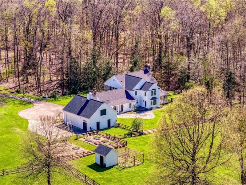 329 Timberidge Trail , Gates Mills, OH 44040 Photo 6