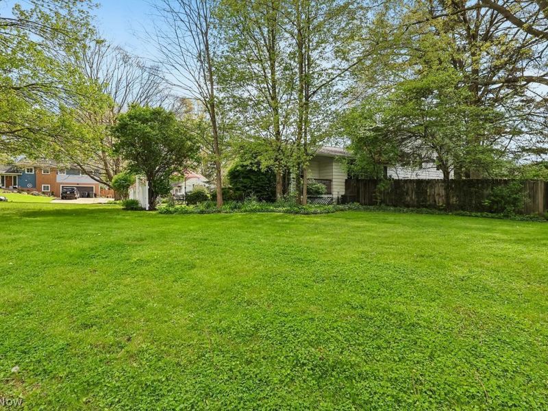 2063 Larchmont Road , Akron, OH 44313 Photo 42