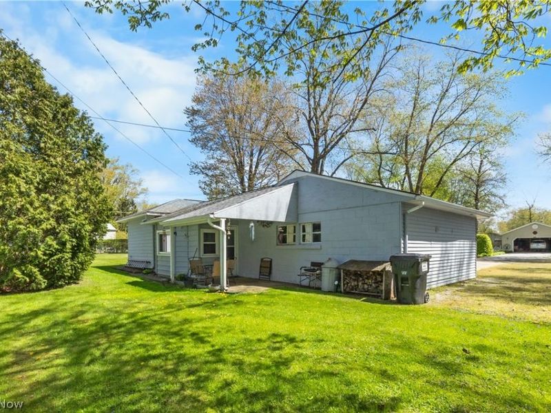 1542 Lake View Avenue , Madison, OH 44057 Photo 9