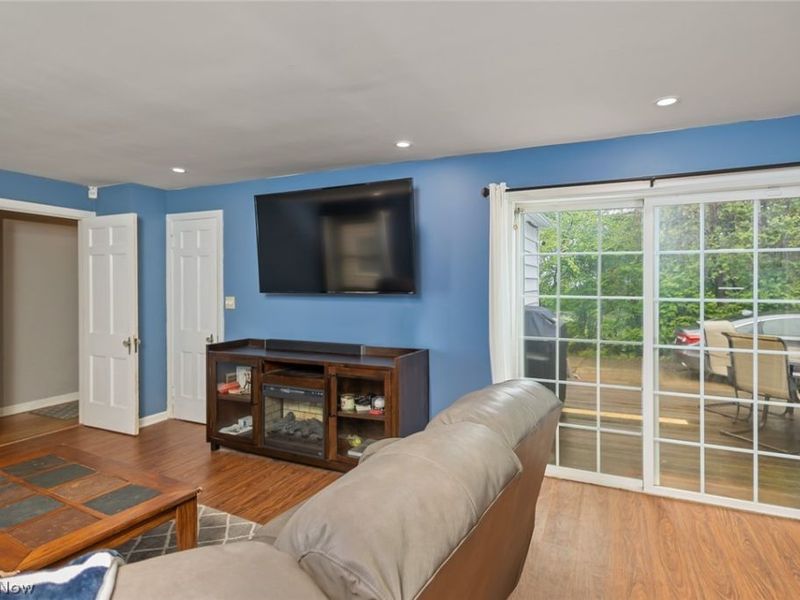 1393 Dorsh Road , South Euclid, OH 44121 Photo 17