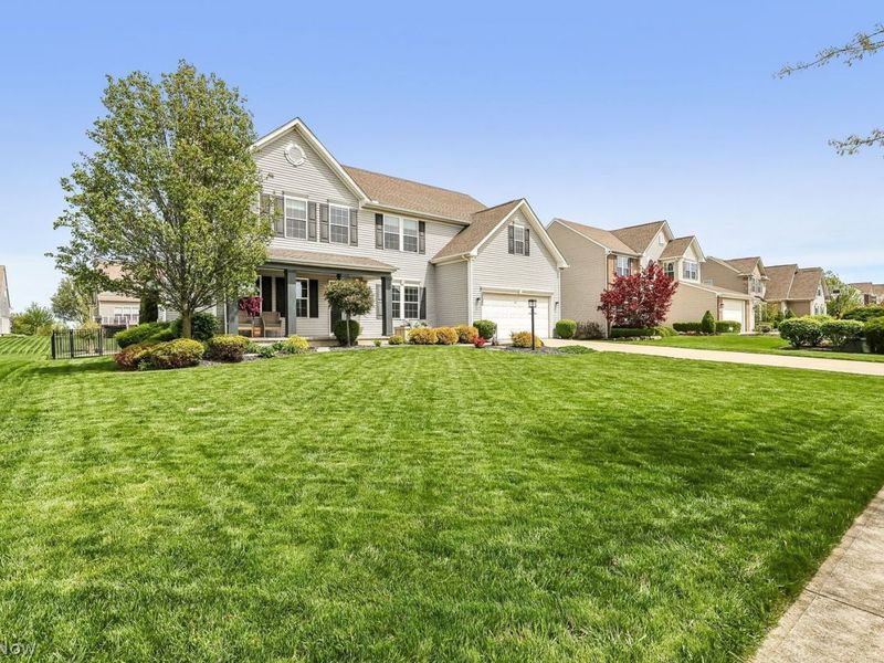 3237 Burnham Drive , Brunswick, OH 44212 Photo 2