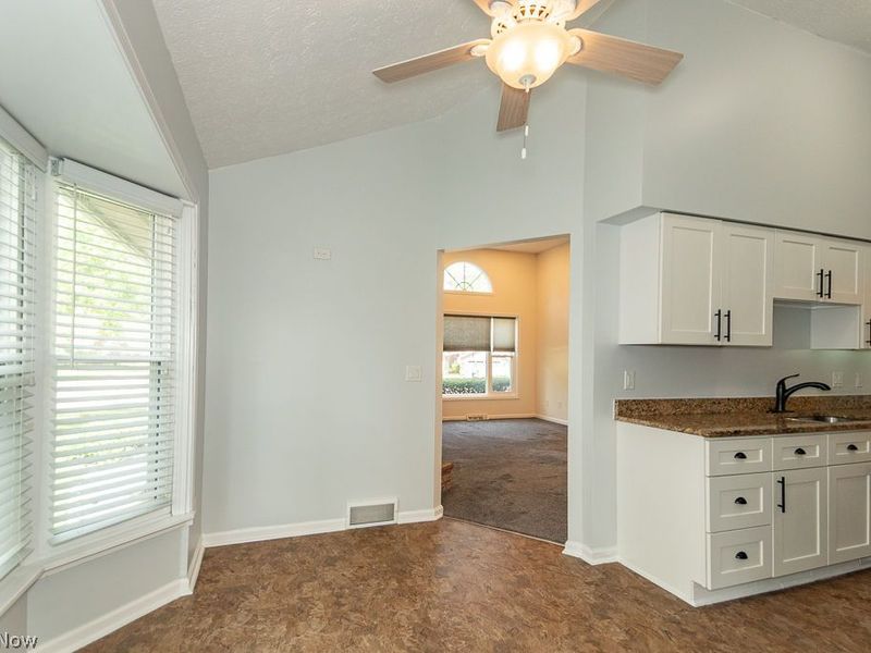 4126 Amelia Avenue , Willoughby, OH 44094 Photo 6
