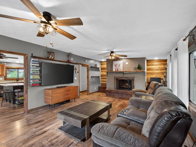 9532 Portage Street NW, Massillon, OH 44646 Photo 5