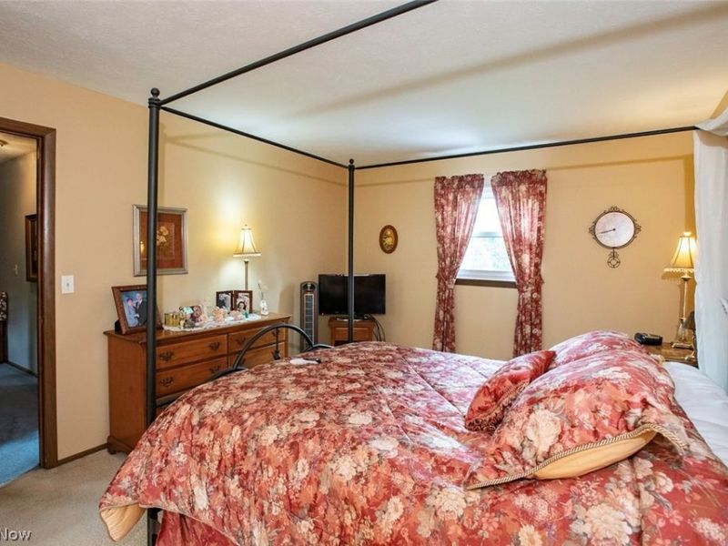 22419 Jonathan Drive, Strongsville, OH 44149 Photo 17