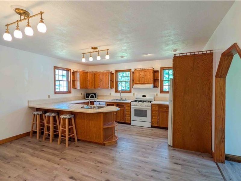 336 N Church Street , Oak Harbor, OH 43449 Photo 18
