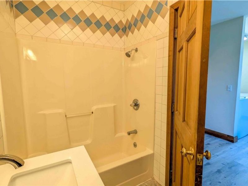 336 N Church Street , Oak Harbor, OH 43449 Photo 26