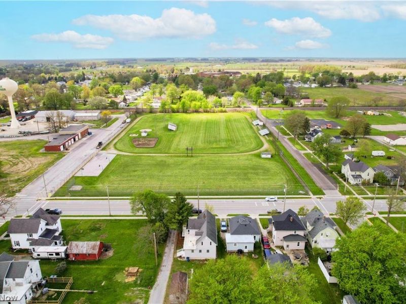 336 N Church Street , Oak Harbor, OH 43449 Photo 6