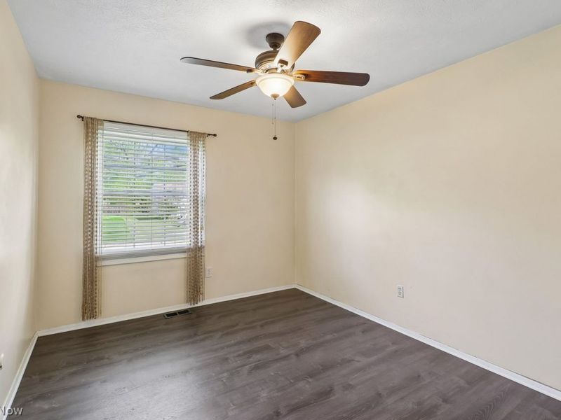 26915 Oxford Park Lane , Olmsted Township, OH 44138 Photo 19
