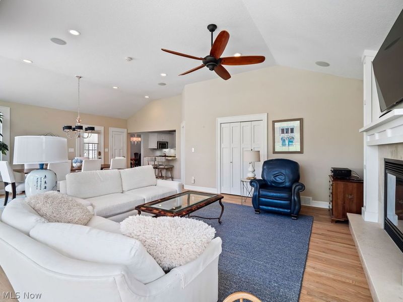 1800 Horseshoe Boulevard , Westlake, OH 44145 Photo 20