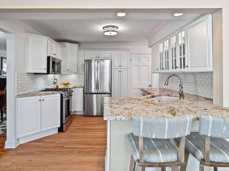 1800 Horseshoe Boulevard , Westlake, OH 44145 Photo 7