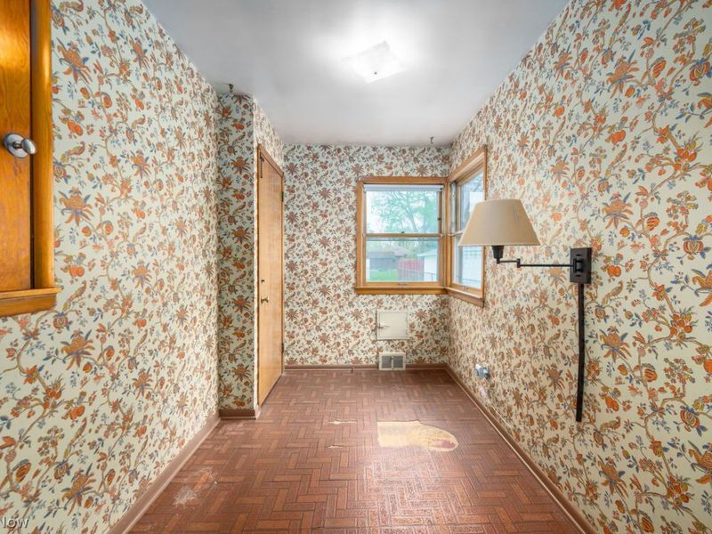 6456 Anita Drive , Cleveland, OH 44130 Photo 17
