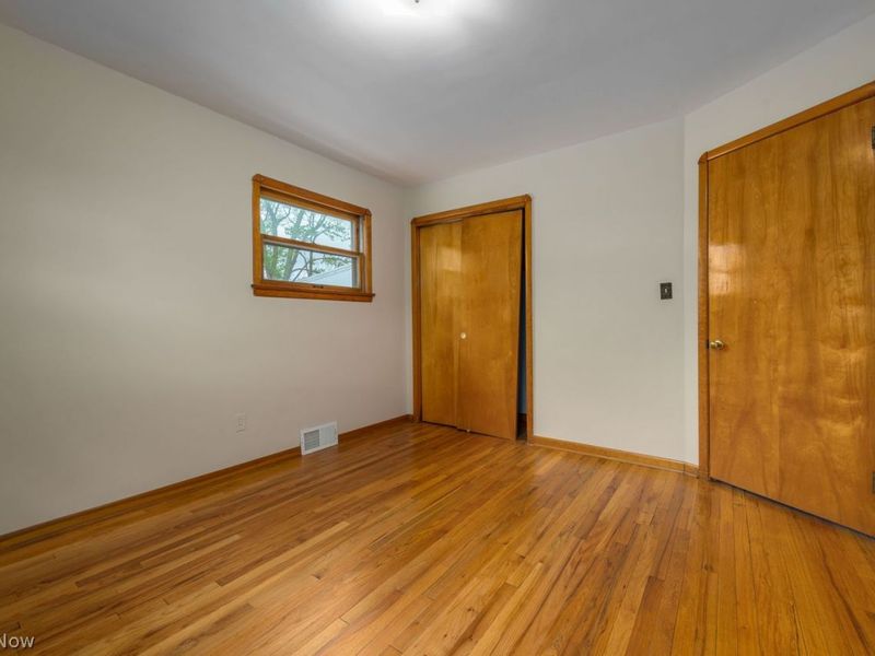 6456 Anita Drive , Cleveland, OH 44130 Photo 22