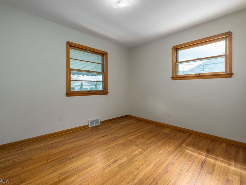 6456 Anita Drive , Cleveland, OH 44130 Photo 24