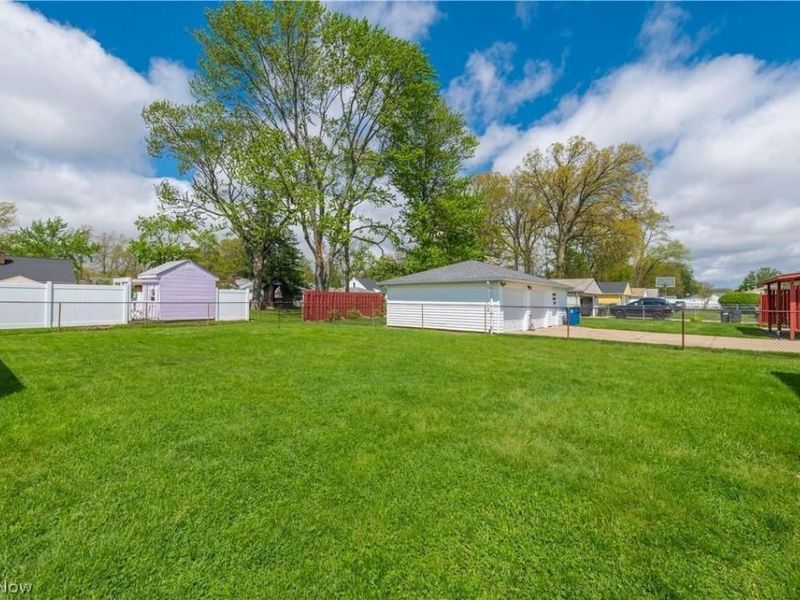 6456 Anita Drive , Cleveland, OH 44130 Photo 38