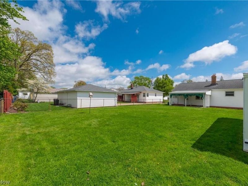 6456 Anita Drive , Cleveland, OH 44130 Photo 47