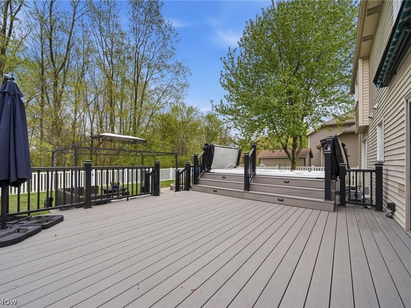967 Countryside Drive , Medina, OH 44256 Photo 5
