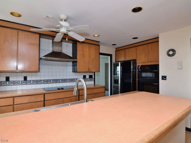 13800 Shaker Boulevard , Unit 1208, Cleveland, OH 44120 Photo 21