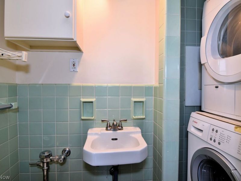 13800 Shaker Boulevard , Unit 1208, Cleveland, OH 44120 Photo 22