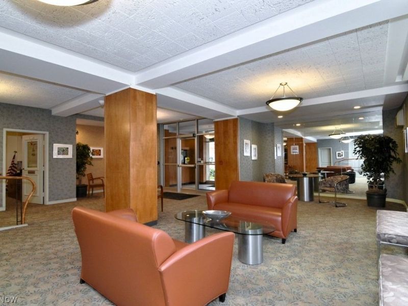 13800 Shaker Boulevard , Unit 1208, Cleveland, OH 44120 Photo 33