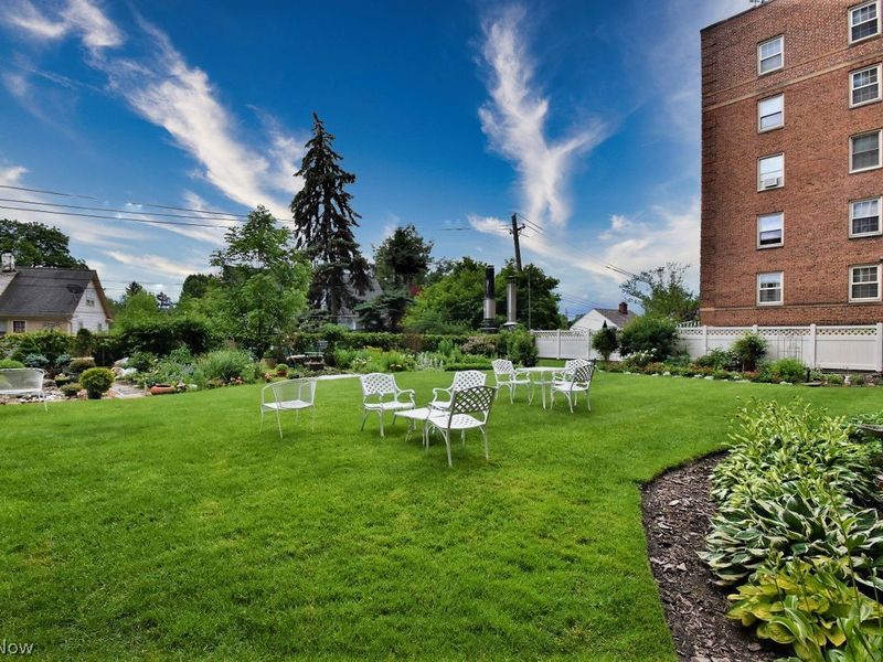 13800 Shaker Boulevard , Unit 1208, Cleveland, OH 44120 Photo 35