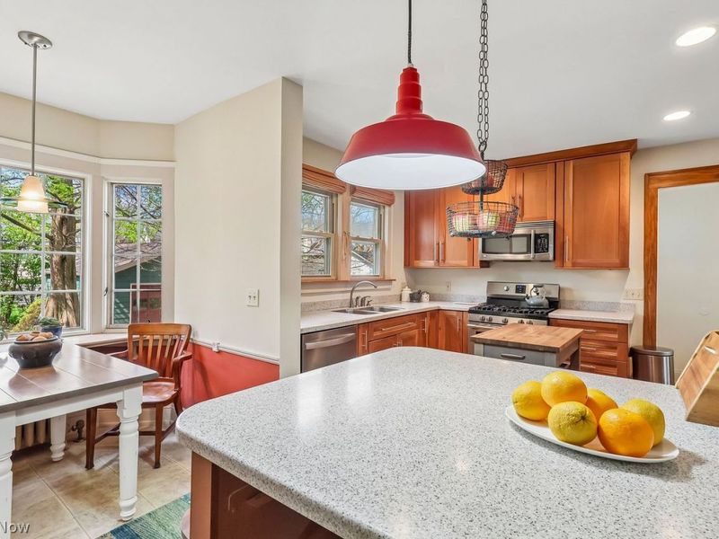 2908 Warrington Road , Shaker Heights, OH 44120 Photo 16