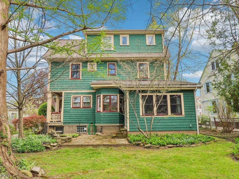 2908 Warrington Road , Shaker Heights, OH 44120 Photo 44
