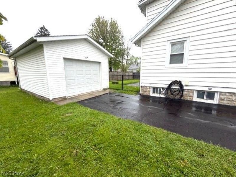 298 Swan Street , Geneva, OH 44041 Photo 18