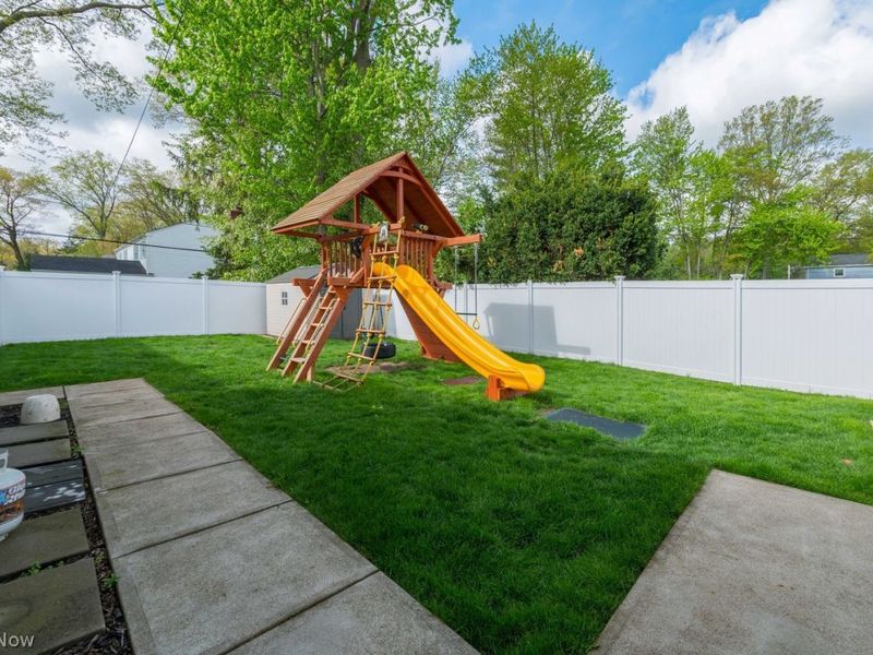2220 Beechwood Drive , Westlake, OH 44145 Photo 39