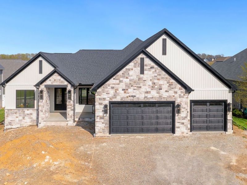 980 Dunway Avenue NE, North Canton, OH 44720 Photo 1