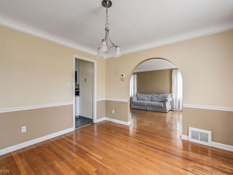 16716 Westdale Avenue , Cleveland, OH 44135 Photo 9